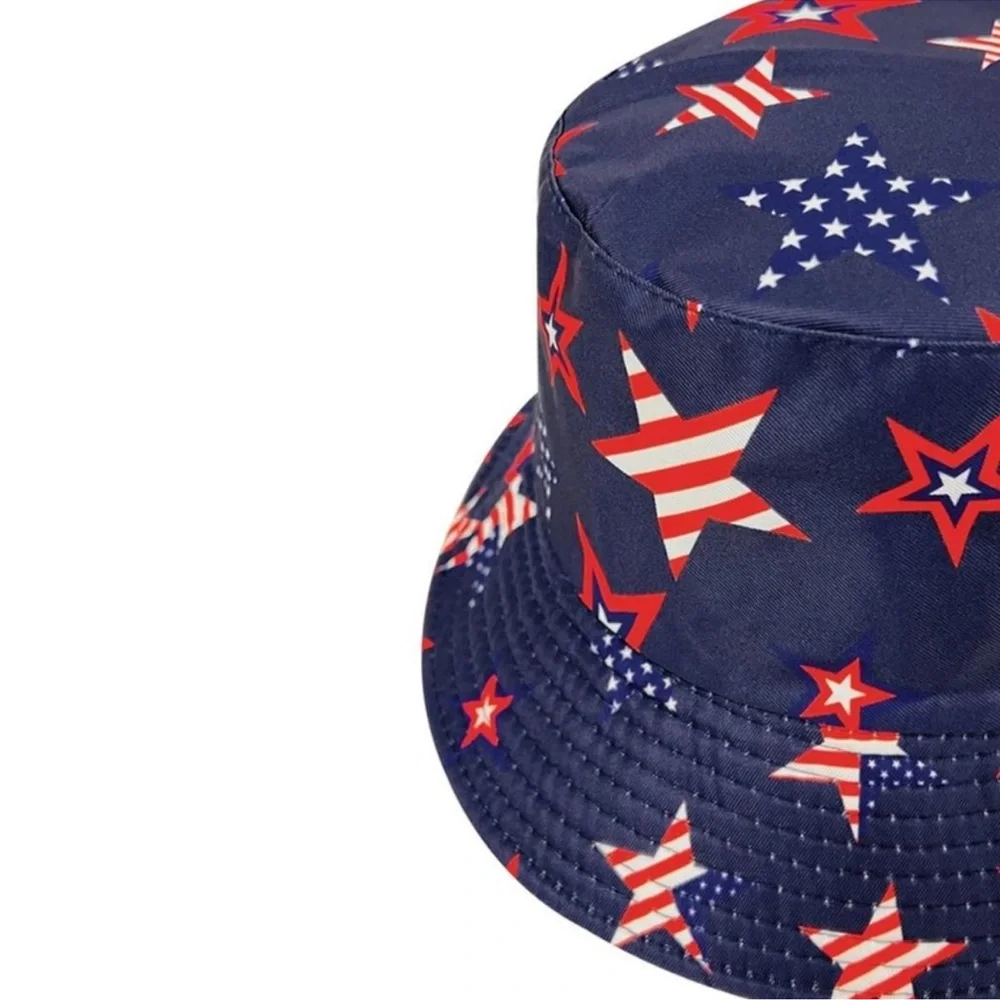 NWT reversible bucket hat Americana print and solid black